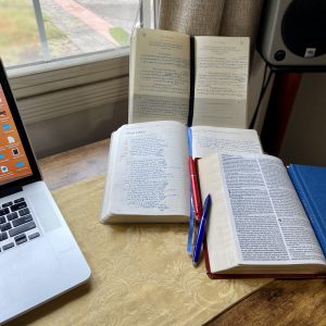 minimalist workspace